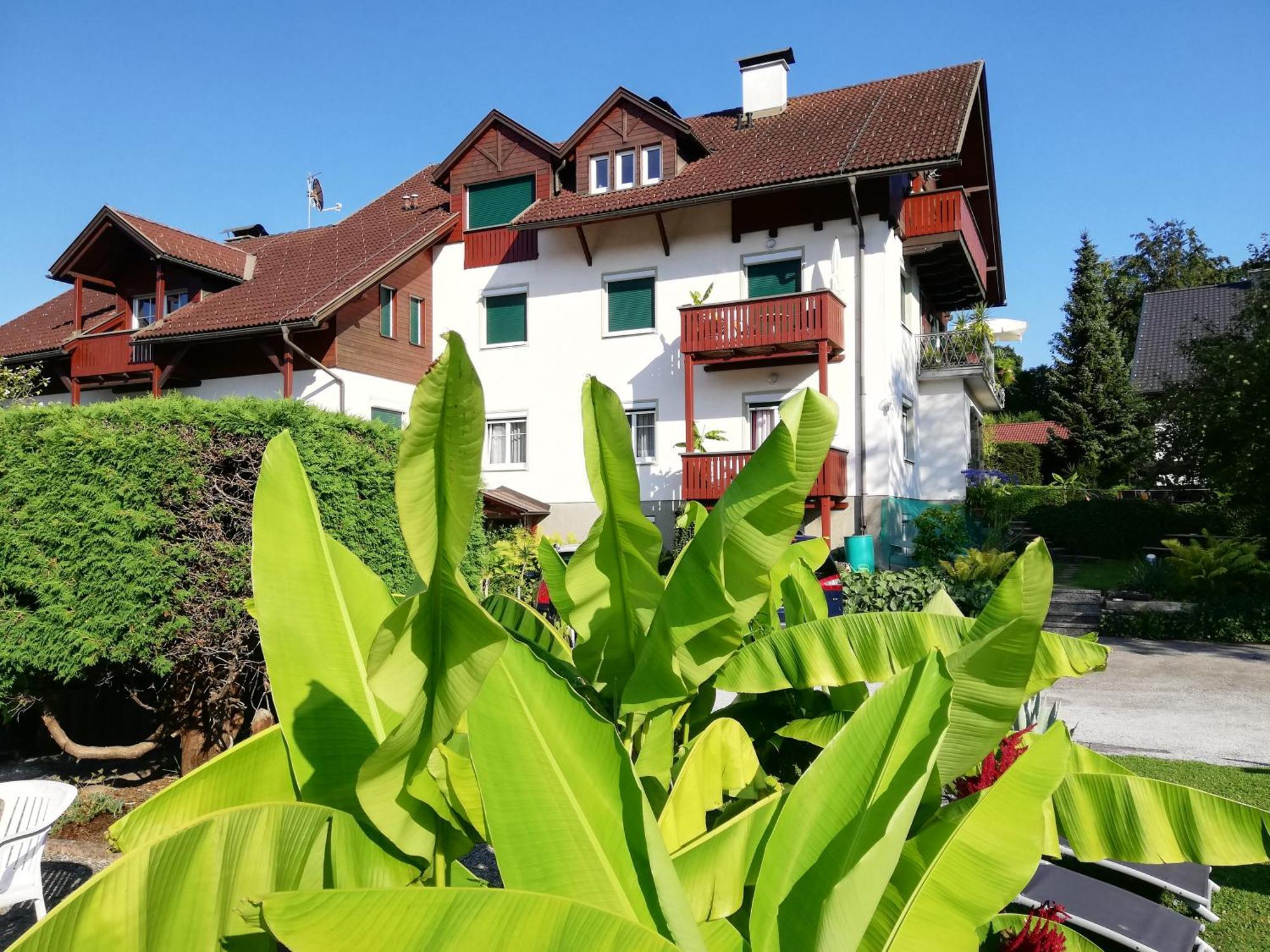 Haus Friedburg Lägenhet Velden am Wörthersee Exteriör bild