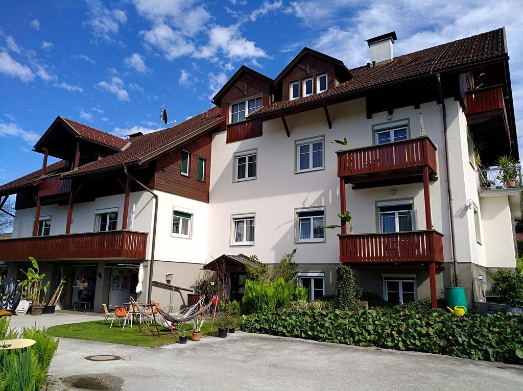 Haus Friedburg Lägenhet Velden am Wörthersee Exteriör bild